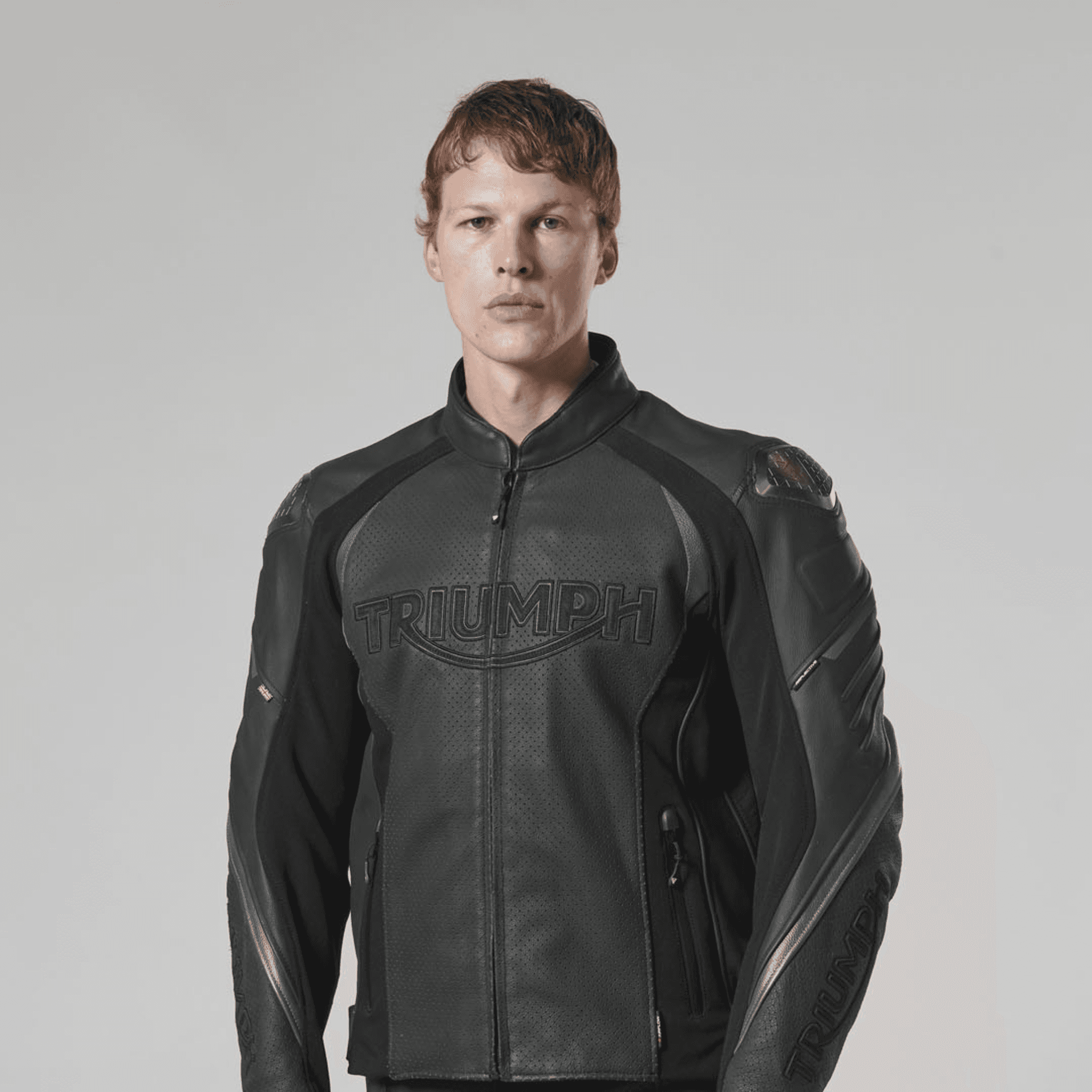 Campera Negra Moto Con Protecciones Cuero Triumph Original