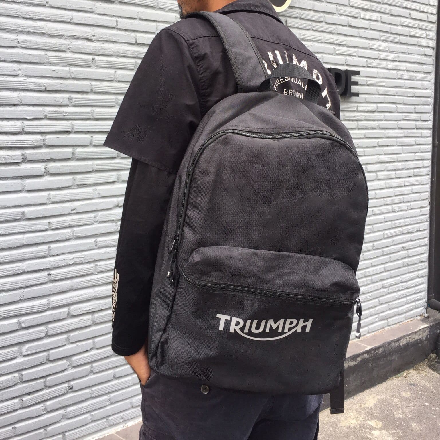 Mochila Plegable Ultra Ligera 20l Negra Triumph Original